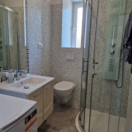 4 Four Apartament *