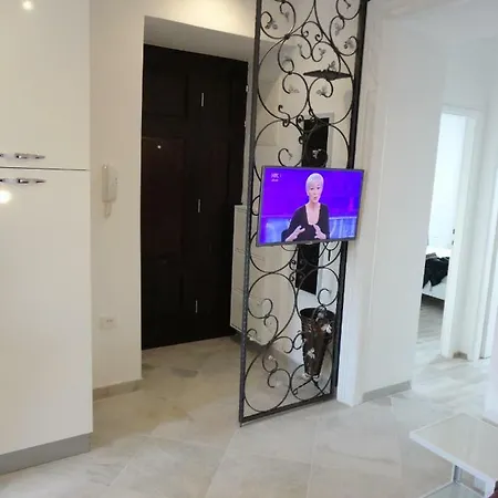 Apartament 4 Four *