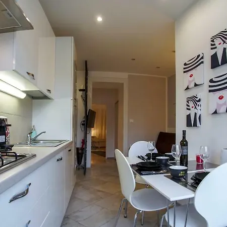 4 Four Apartament